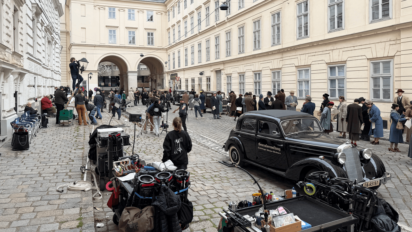 <p>Kochschule Schwarz I Wega Film</p> - Kochschule Schwarz I Wega Film I Vienna Film Commission