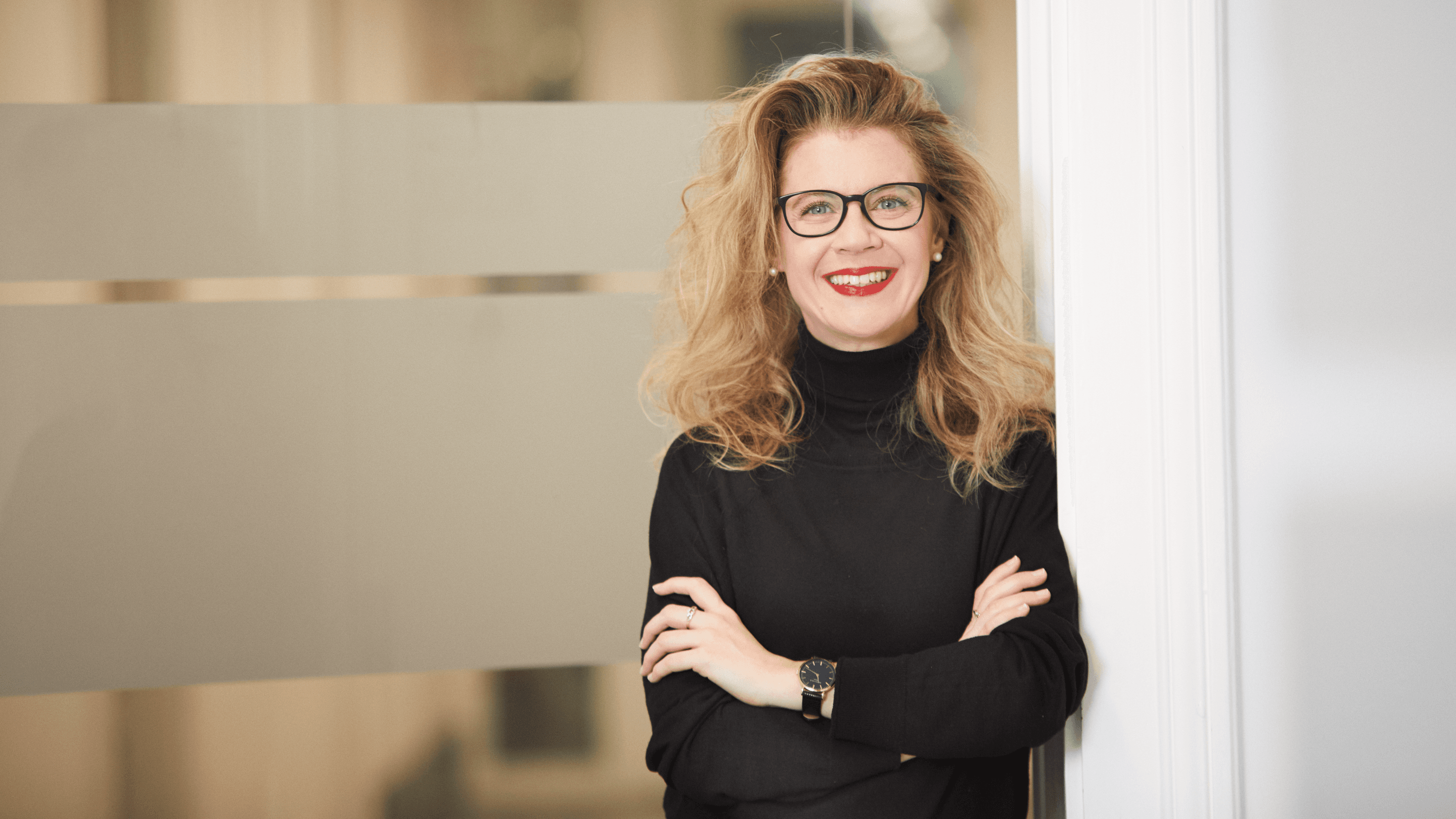 Mag.a Stefanie Rauscher, BA Ltg. Projektmanagement, Stv. Geschäftsführerin +43 1 4000 87006 rauscher@viennafilmcommission.at